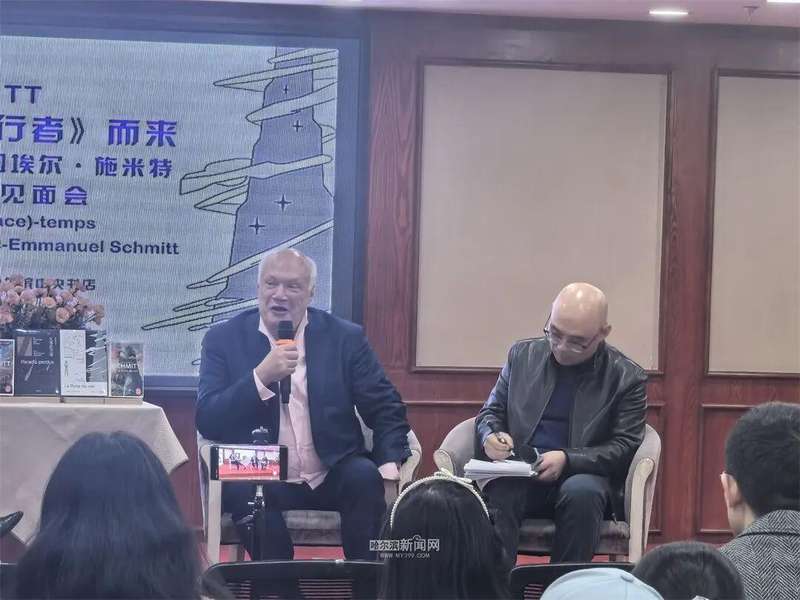 跨文化文学交流趋势:法国文学巨擘与中国读者的思想共鸣 文化旅游 跨文化文学交流趋势:法国文学巨擘与中国读者的思想共鸣 文化旅游