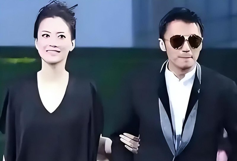 超越人设:解析王菲十五年低调哲学背后的博弈论 娱乐新闻
