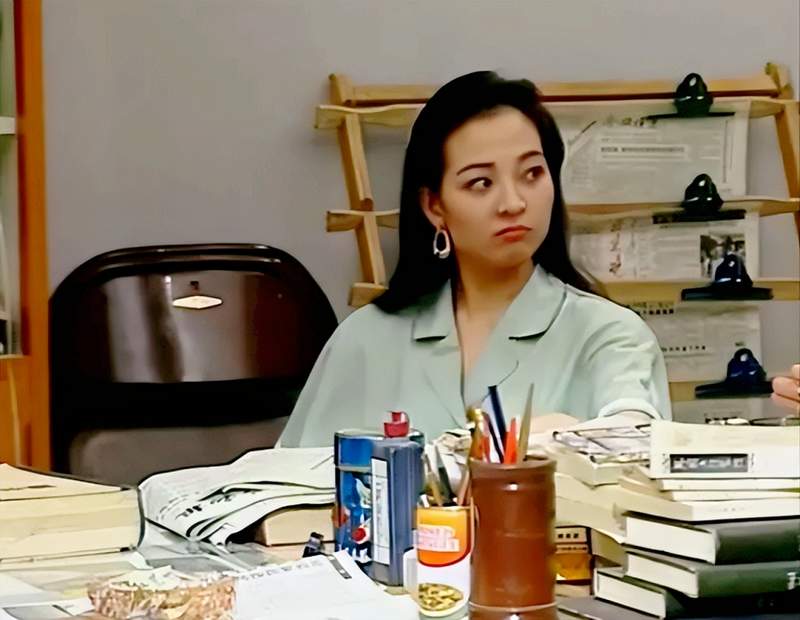 艺术基因与跨界抉择:马羚三十年来多维蜕变的方法论 影视小说