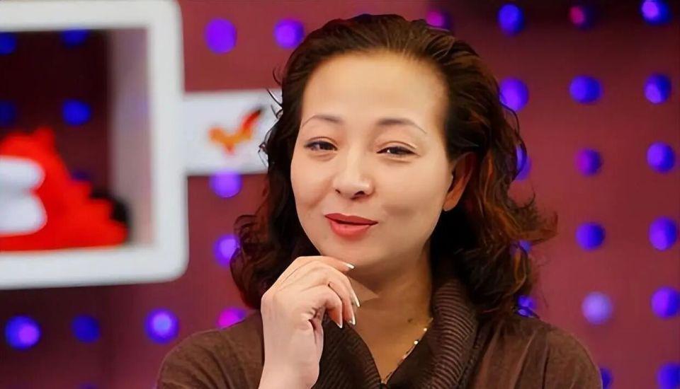 艺术基因与跨界抉择:马羚三十年来多维蜕变的方法论 影视小说