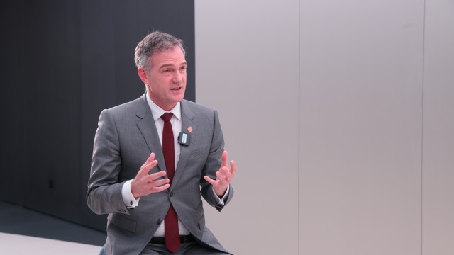 中英服务贸易新蓝图:未来五年的增长逻辑与战略机遇 股票财经 中英服务贸易新蓝图:未来五年的增长逻辑与战略机遇 股票财经 中英服务贸易新蓝图:未来五年的增长逻辑与战略机遇 股票财经